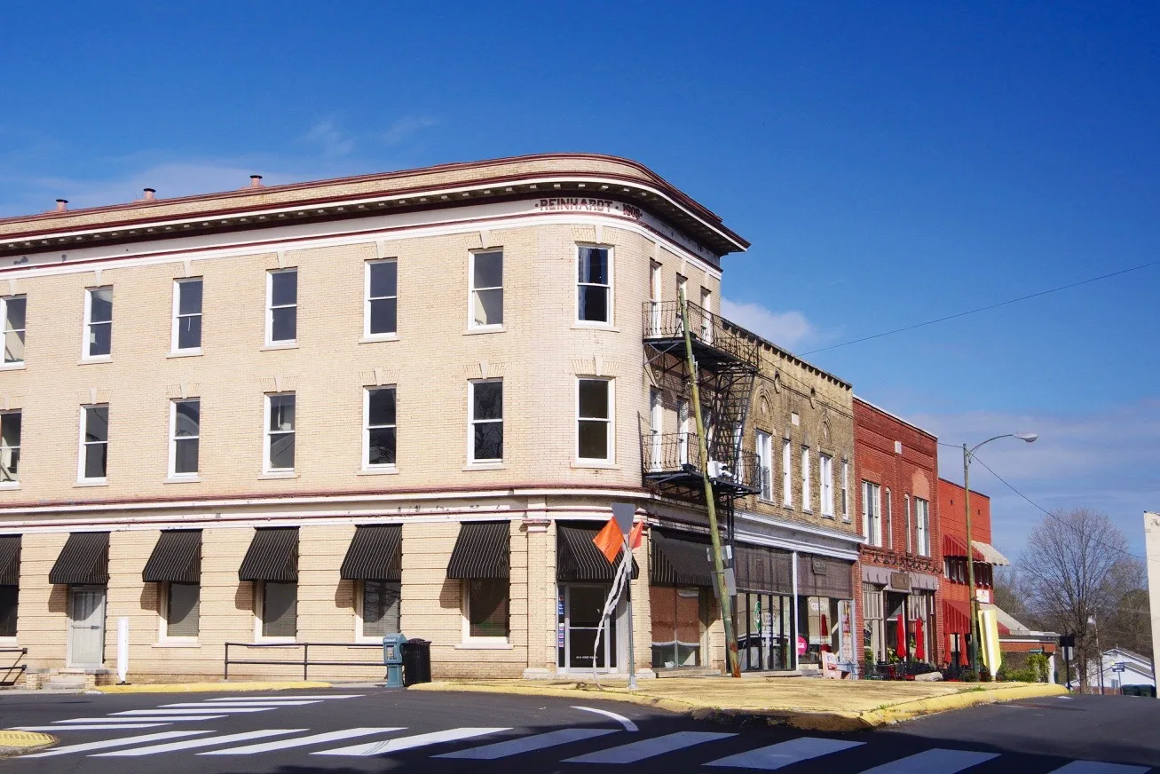 Shops and businesses around Court Square in downtown Lincolnton